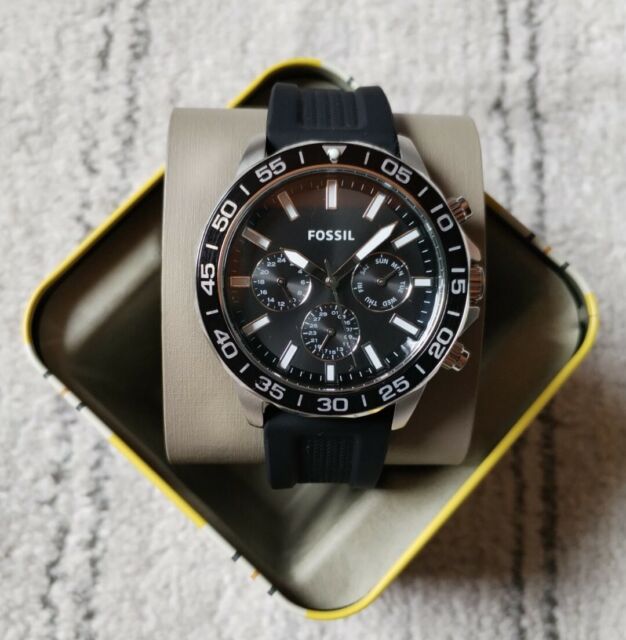 FOSSIL NEGRO CON PLATEADO CORREA SILICON BQ2494